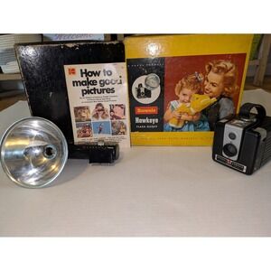 Kodak Brownie Hawkeye Flash Outfit Camera‎ Vintage Photography With Box Untested